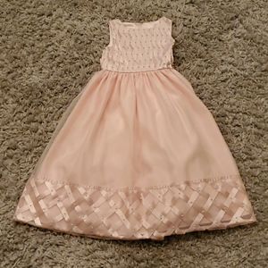 LAST CHANCE!!! Cute pink fluffy dress.